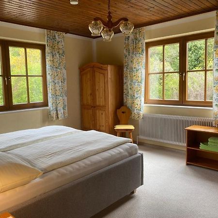 Haus Lindenhofer Apartamento Emmersdorf an der Donau Habitación foto